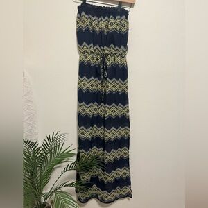 💙💚 City Triangles Maxi Dress